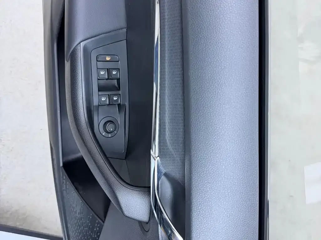 Skoda Kamiq — фото 3