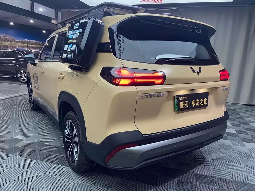 Wuling Xingguang 560 New Energy — фото 9