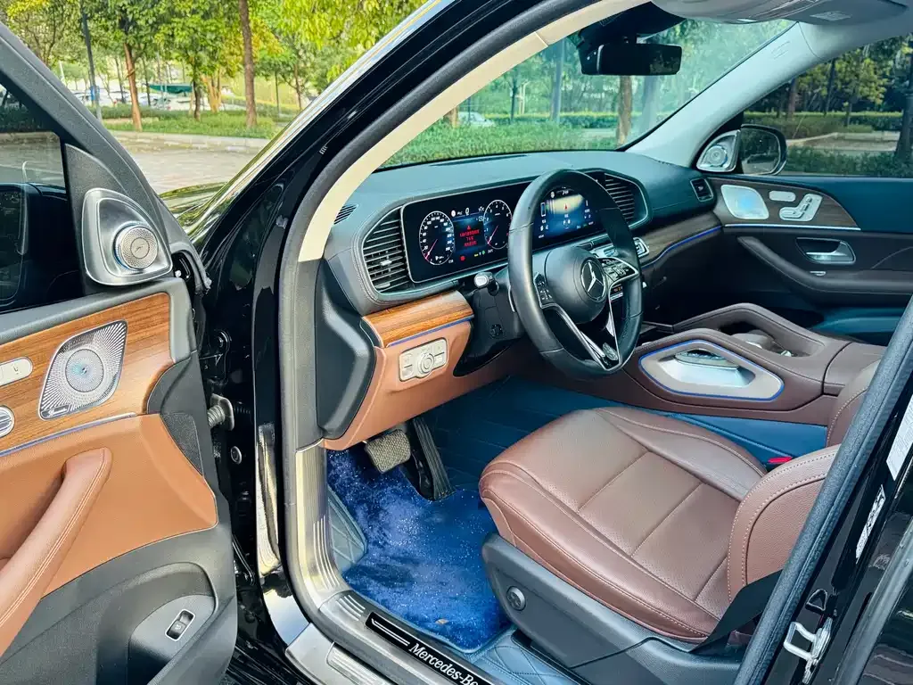 Mercedes-Benz GLE (Import) — фото 9