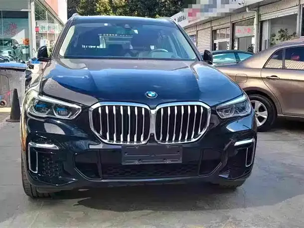 BMW X5 — фото 1