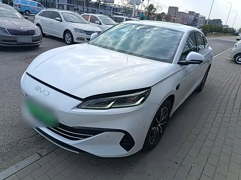 BYD Seal 06 — фото 1