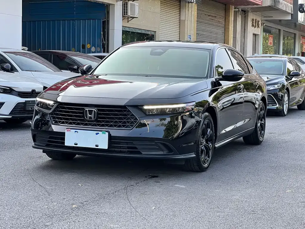 Honda Accord — фото 4