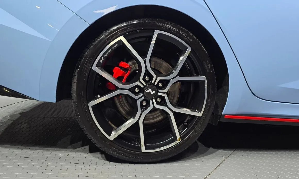 Hyundai AVANTE — фото 9