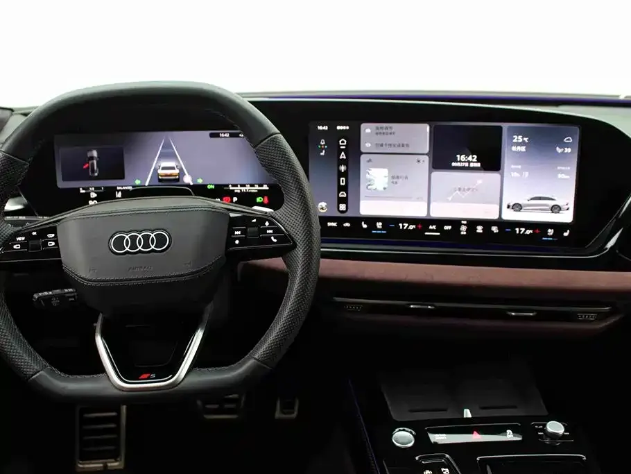 Audi A6L — фото 10