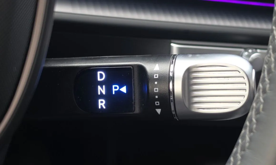 Hyundai Ioniq6 — фото 5