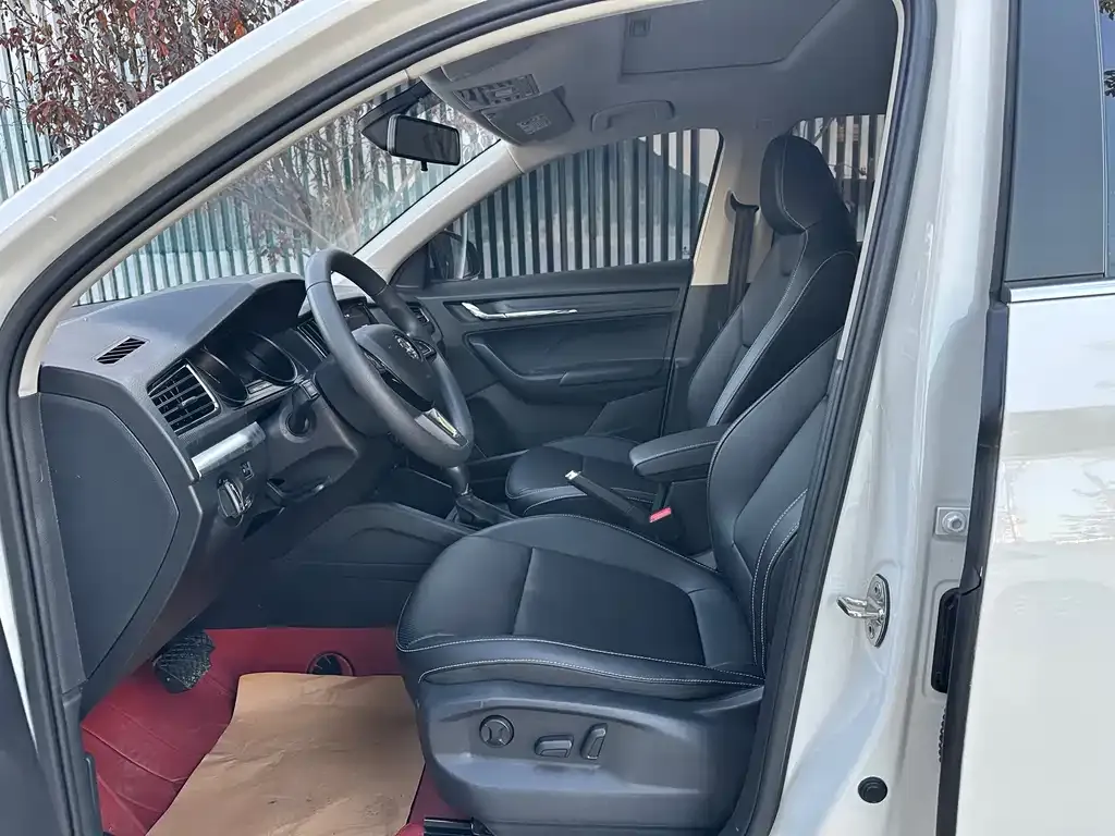 Skoda Kamiq — фото 3