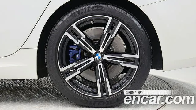 BMW 3-Series — фото 10