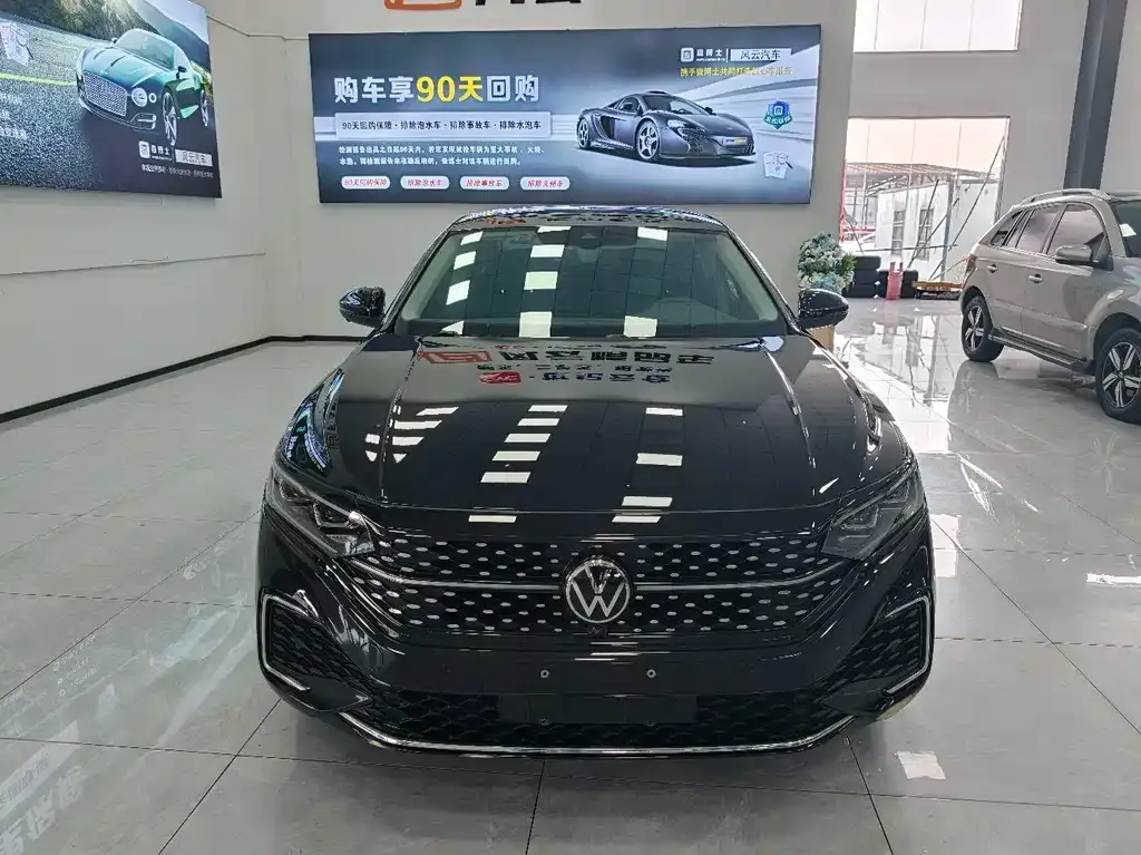 Volkswagen Passat — фото 7