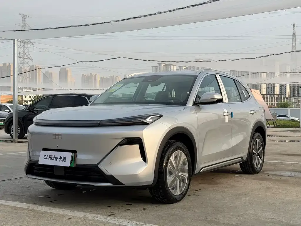Geely Galaxy Xingjian 7 — фото 1