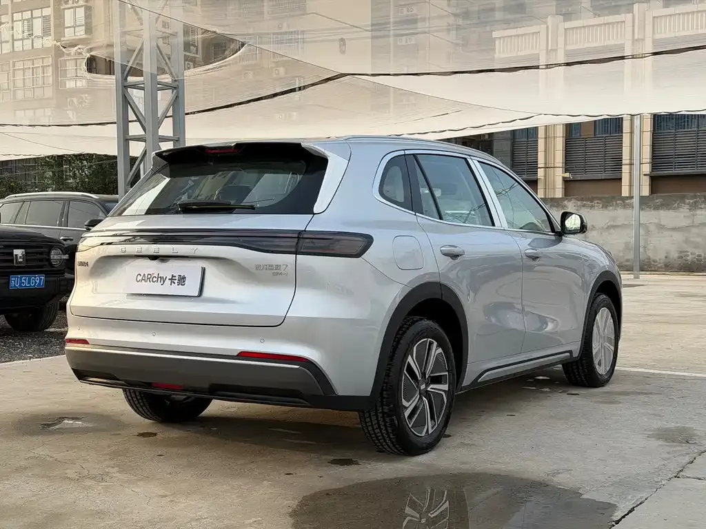 Geely Galaxy Xingjian 7 — фото 2