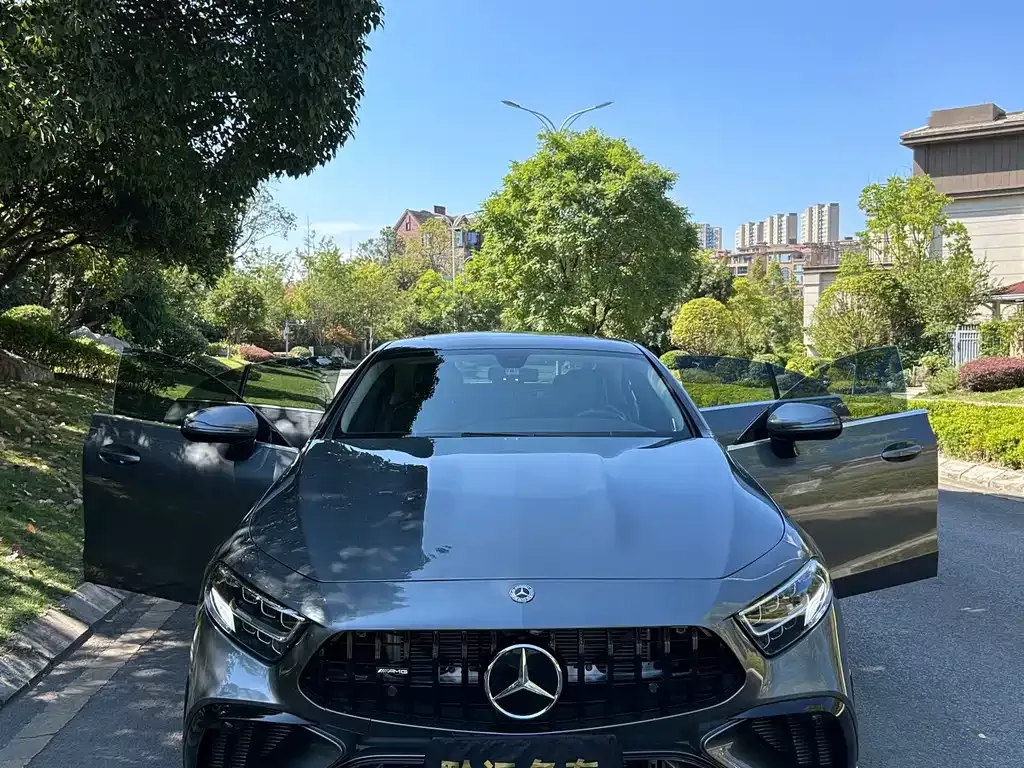 Mercedes-Benz CLS — фото 3