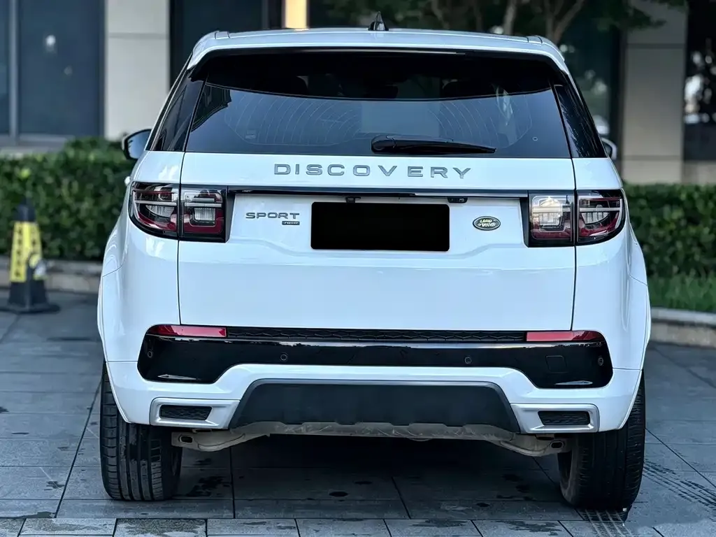Land Rover Discovery Sport — фото 9