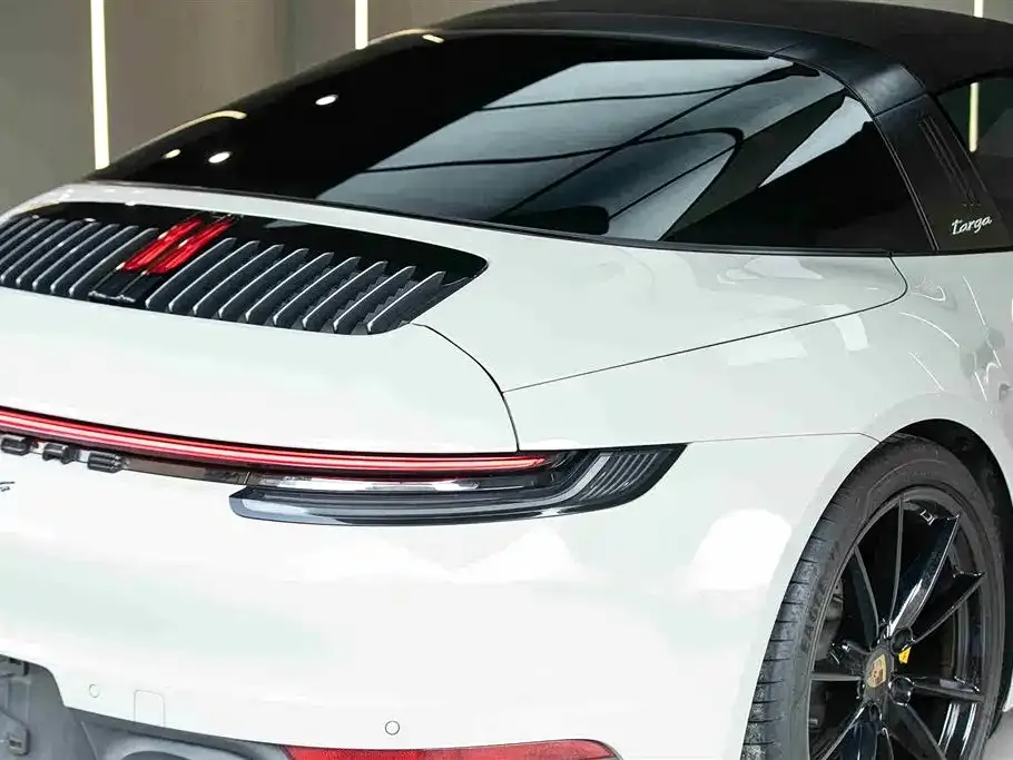 Porsche 911 — фото 10