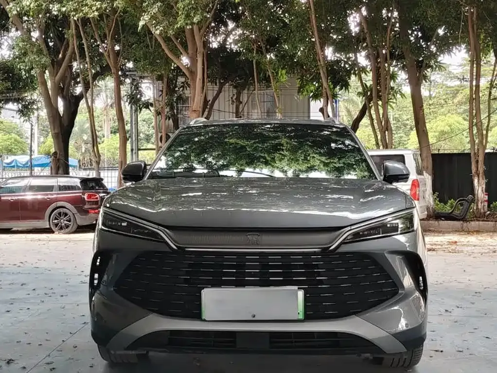 BYD L DM-i — фото 7