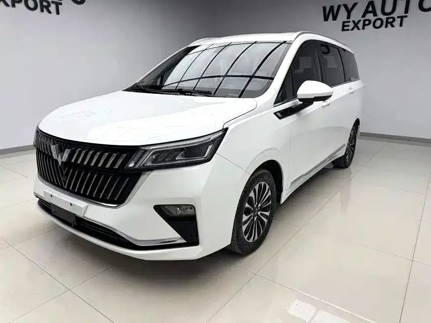 Wuling Jiachen — фото 1