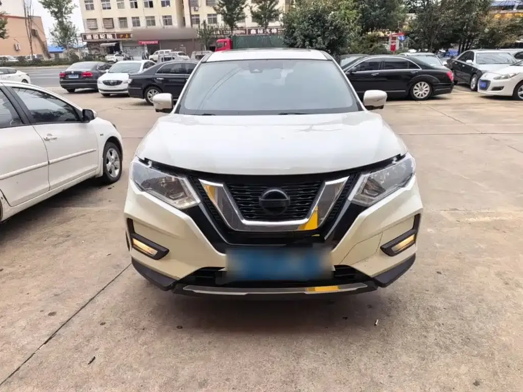 Nissan X-Trail — фото 8