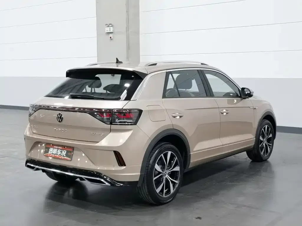 Volkswagen T-Roc — фото 7