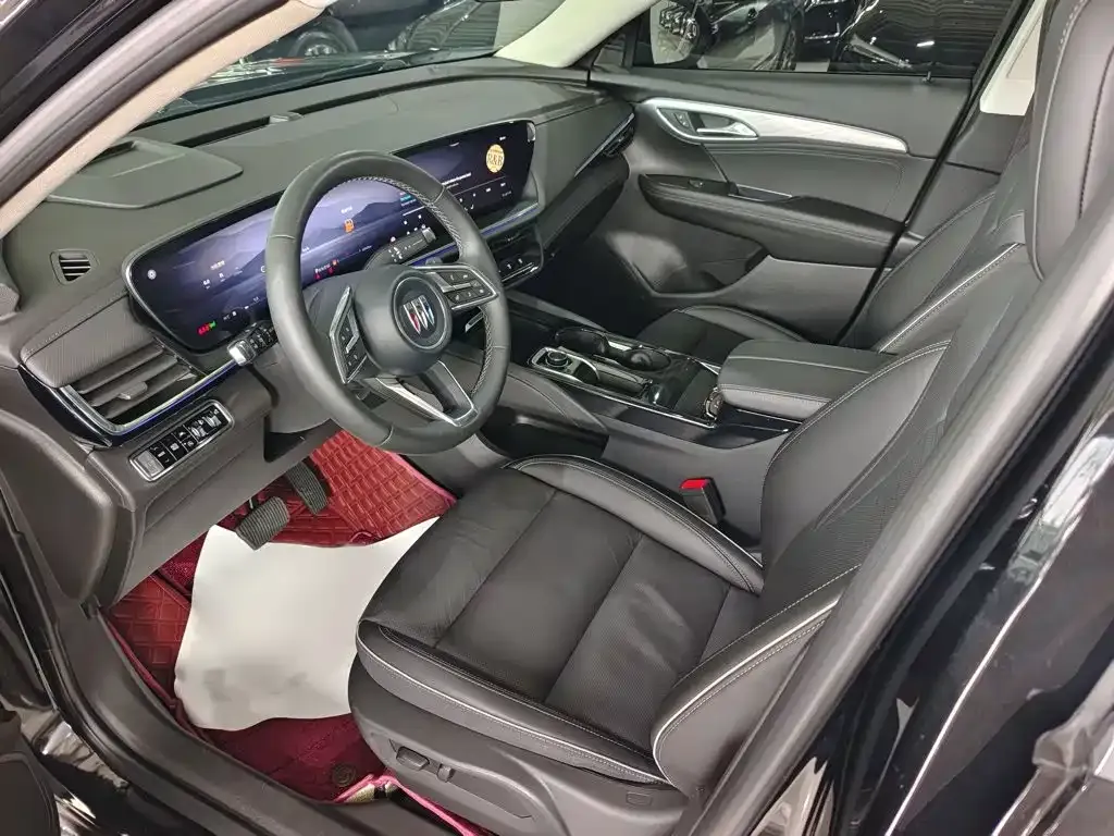 Buick Envision Plus — фото 5