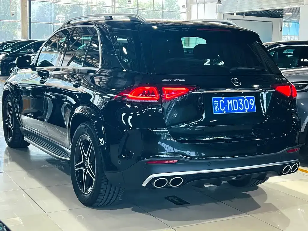 Mercedes-Benz GLE AMG — фото 7