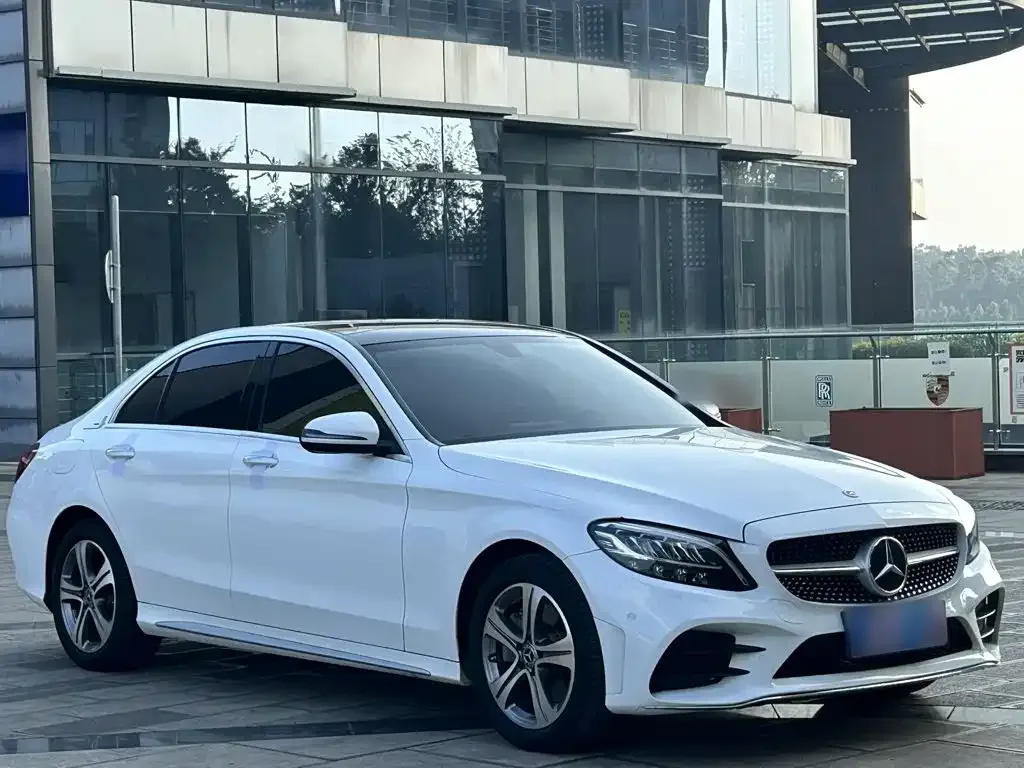 Mercedes-Benz C-Class — фото 3