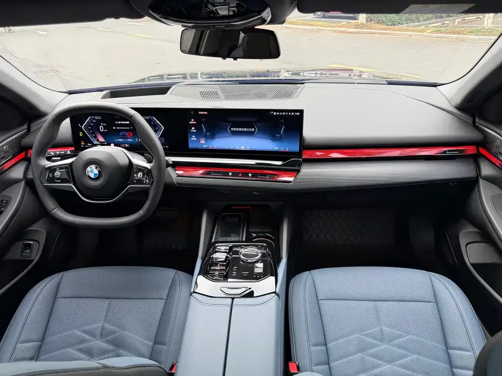 BMW 5 Series — фото 2