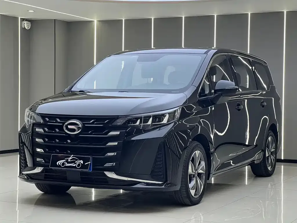 GAC Motor Trumpchi M6 — фото 1