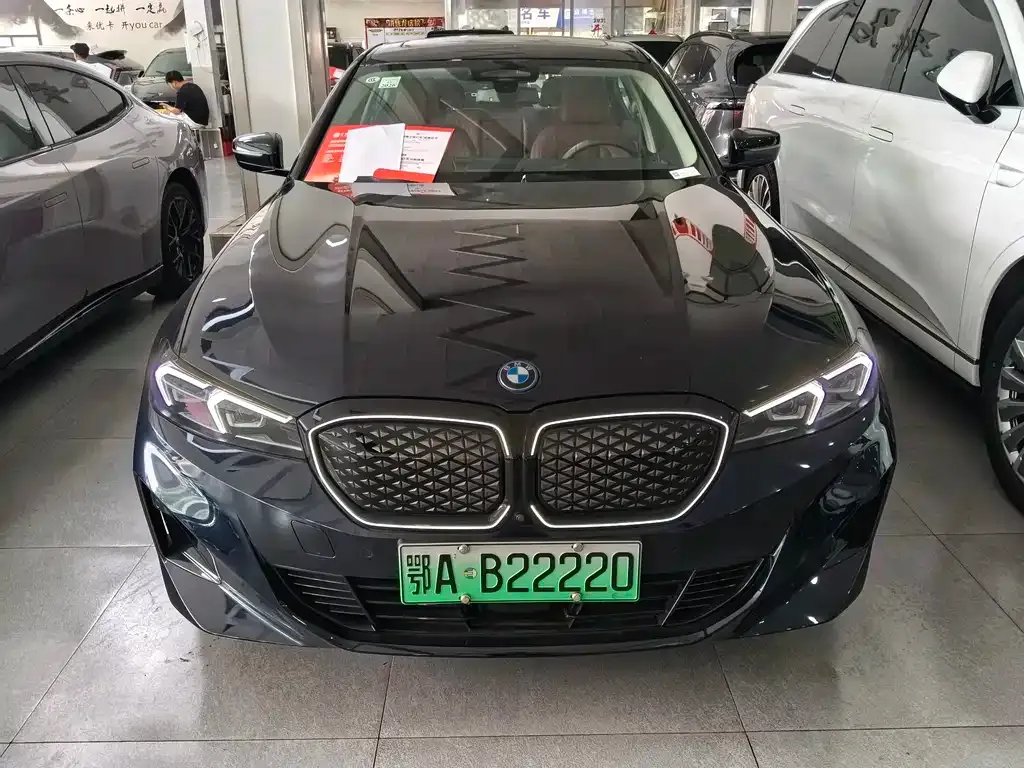 BMW i3 — фото 9