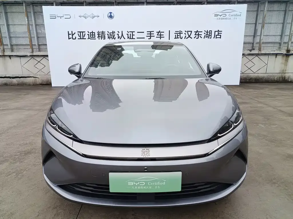 BYD Qin L — фото 8
