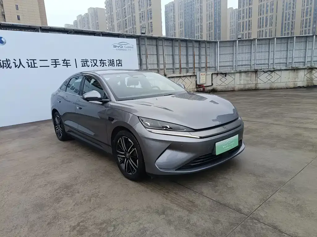 BYD Qin L — фото 6