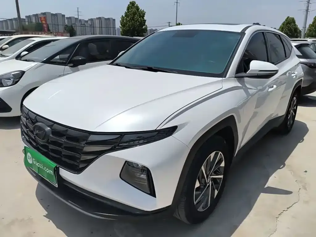 Hyundai Tucson — фото 7