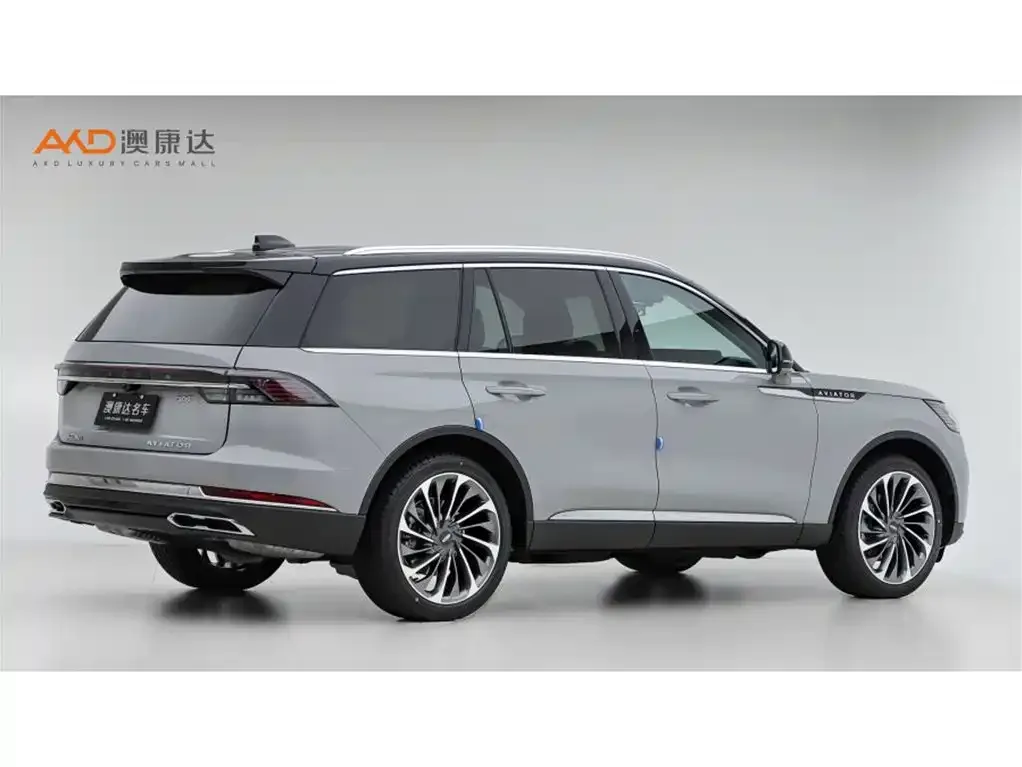 Lincoln Aviator — фото 10