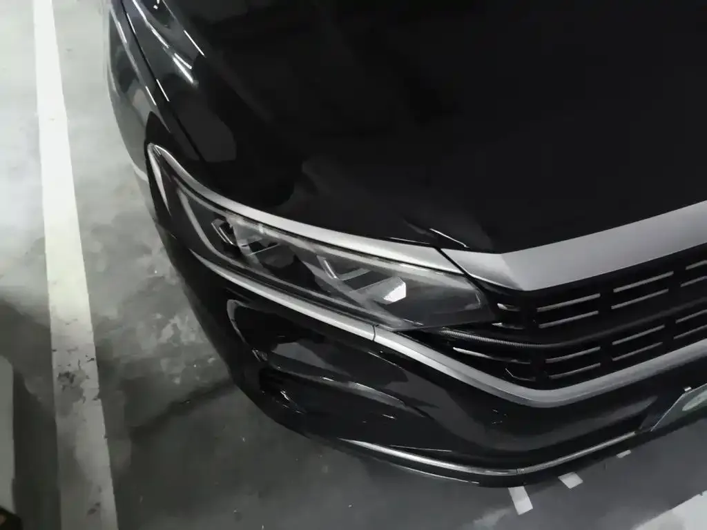 Volkswagen Passat — фото 3
