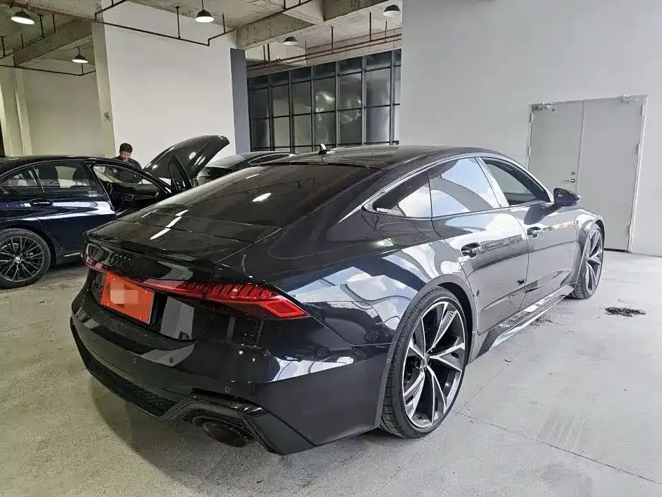 Audi RS 7 — фото 2