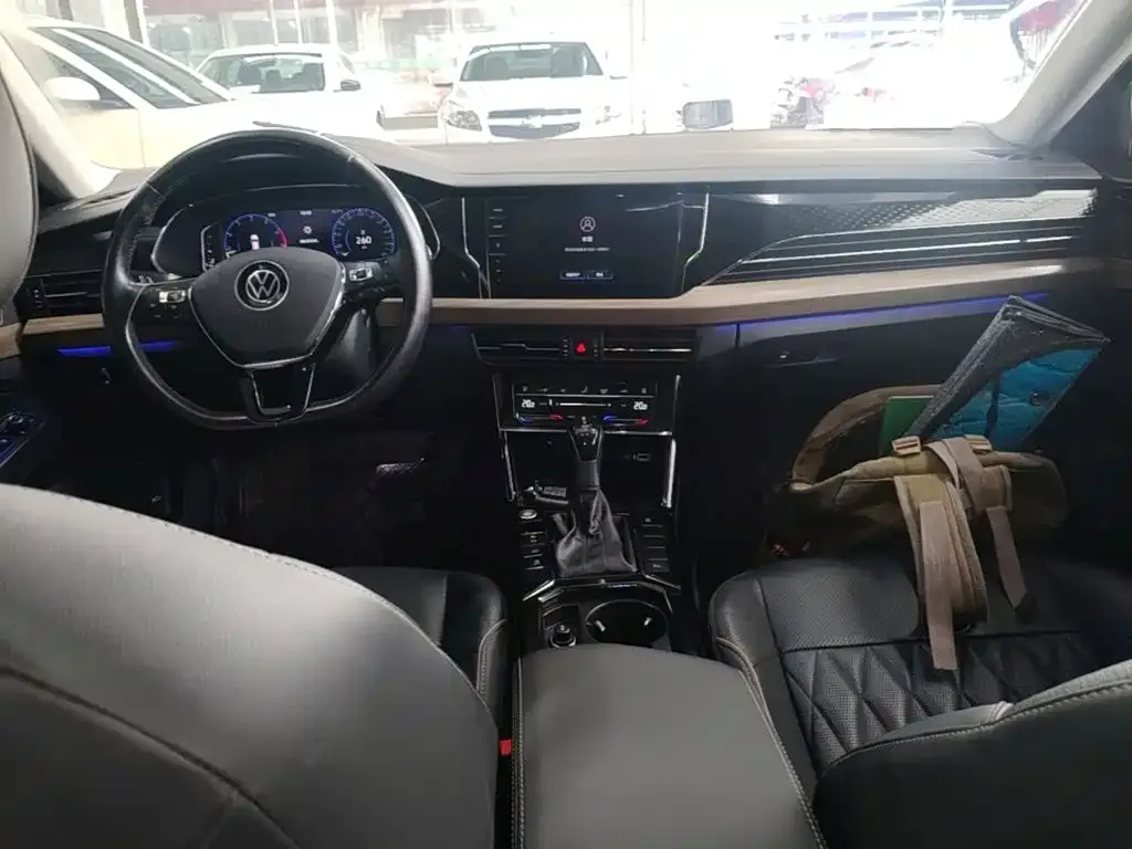Volkswagen Passat — фото 9
