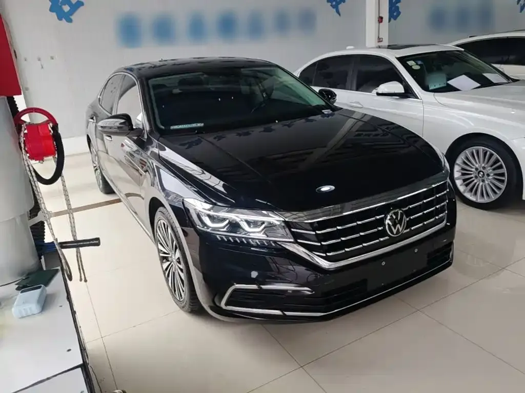 Volkswagen Passat — фото 2