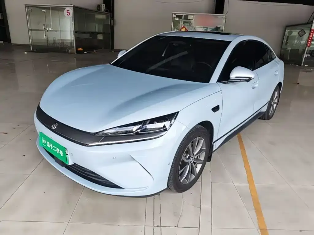 BYD Qin L — фото 5