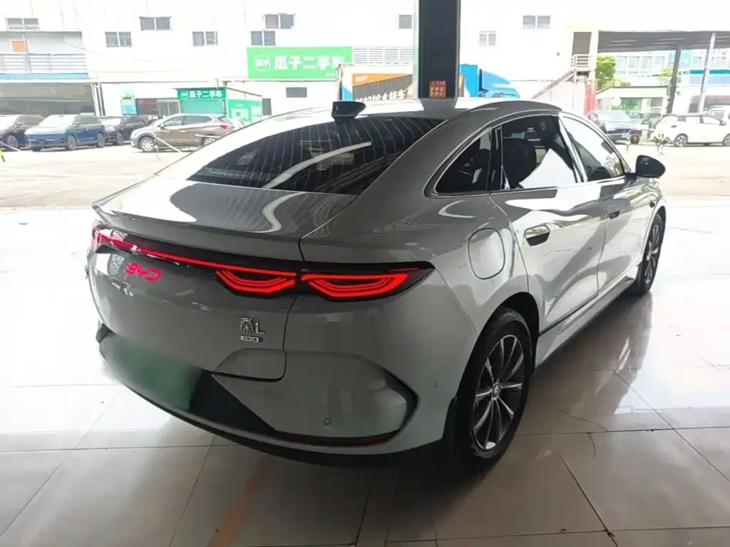 BYD Qin L — фото 3