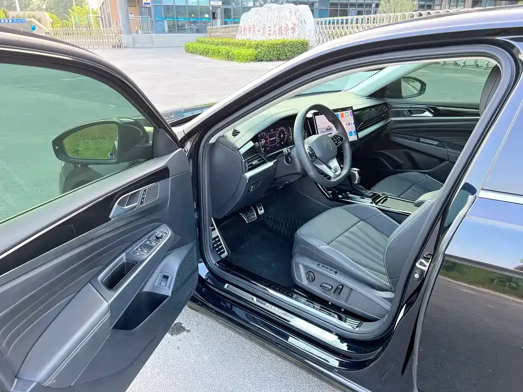 Volkswagen Passat — фото 4
