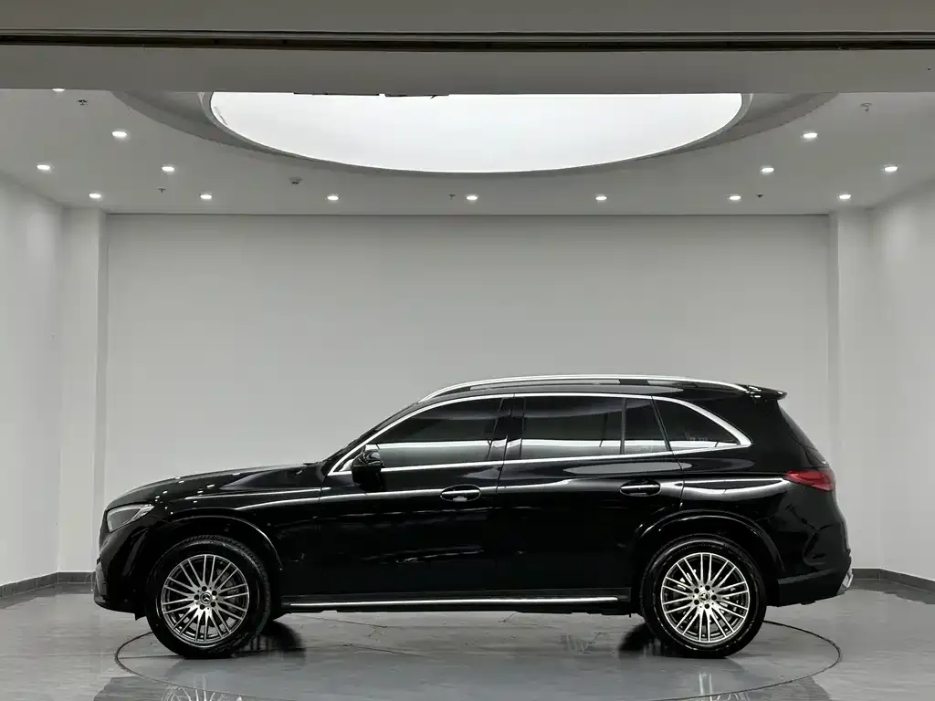 Mercedes-Benz GLC — фото 4