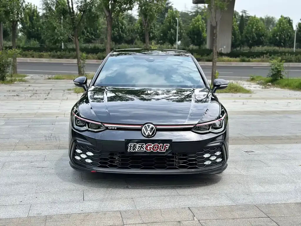 Volkswagen Golf GTI — фото 7