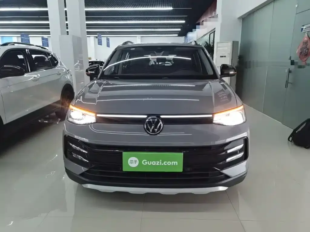 Volkswagen Tharu — фото 7