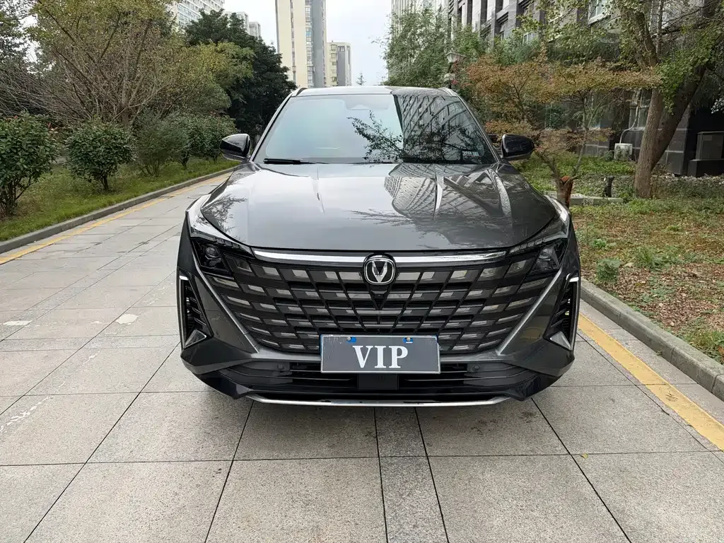 Changan UNI-Z — фото 1
