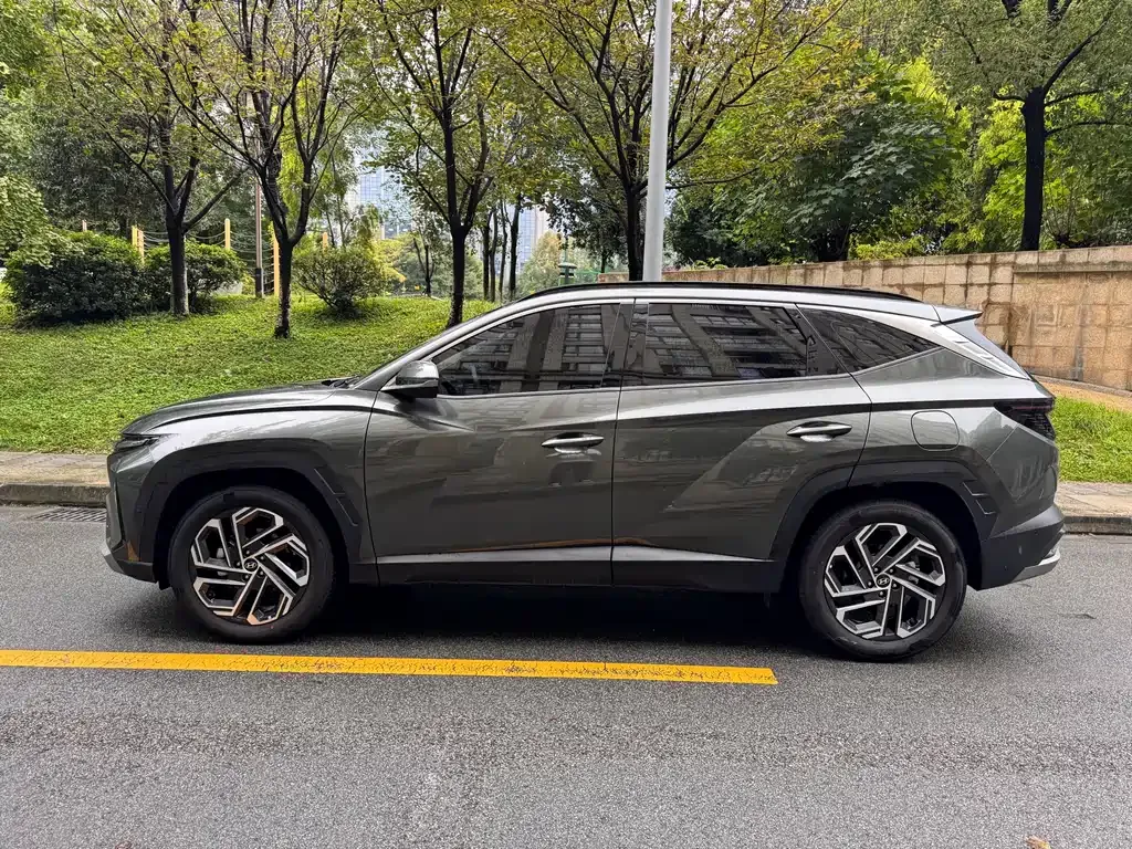 Hyundai Tucson — фото 8