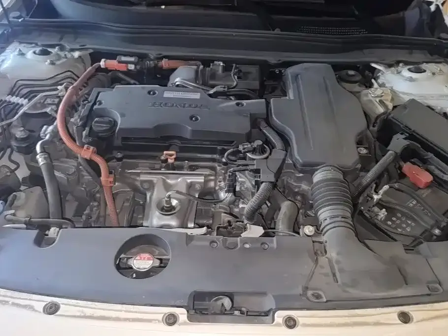 Honda Accord — фото 9