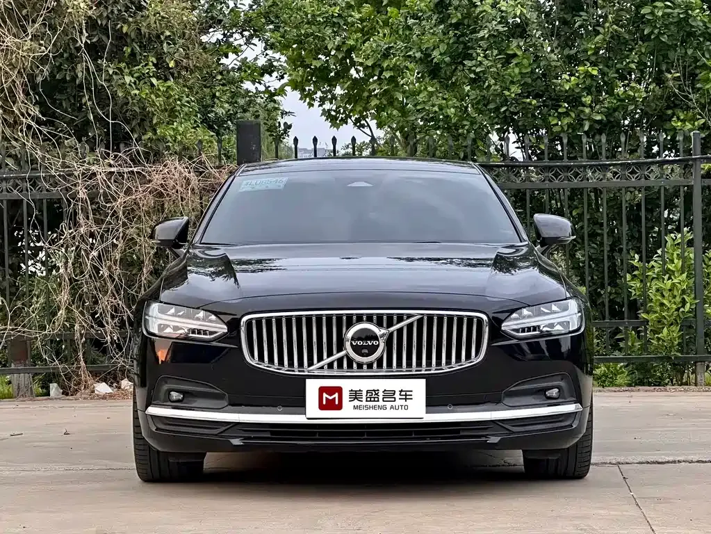 Volvo S90 — фото 9