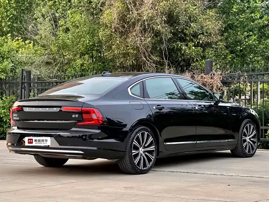 Volvo S90 — фото 7