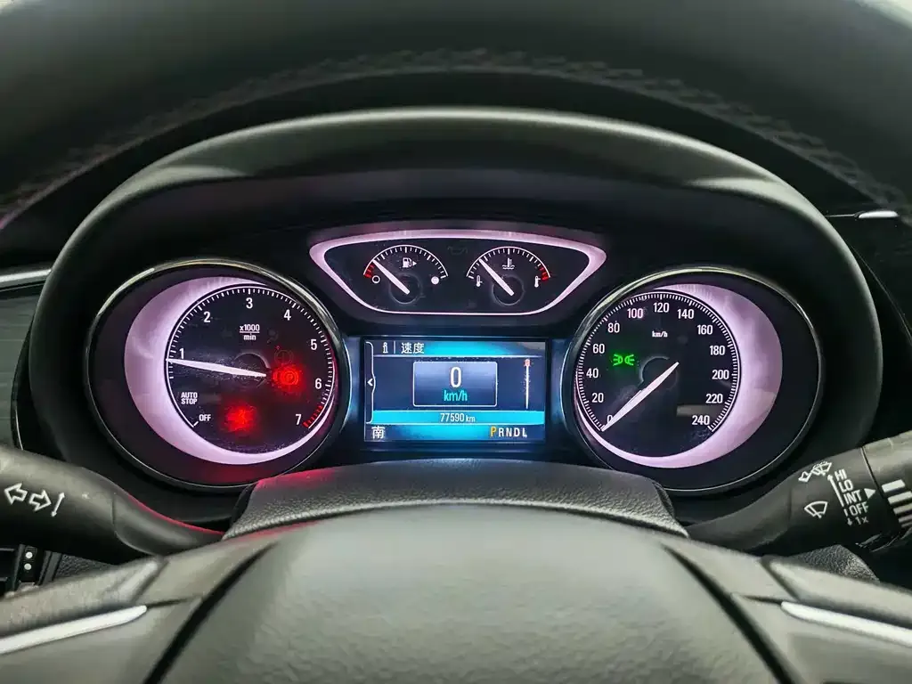 Buick Envision Plus — фото 5