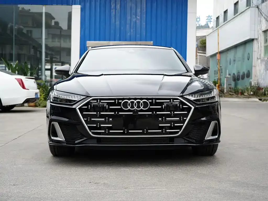 Audi A7L — фото 5