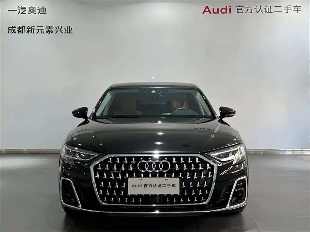 Audi A8 — фото 6