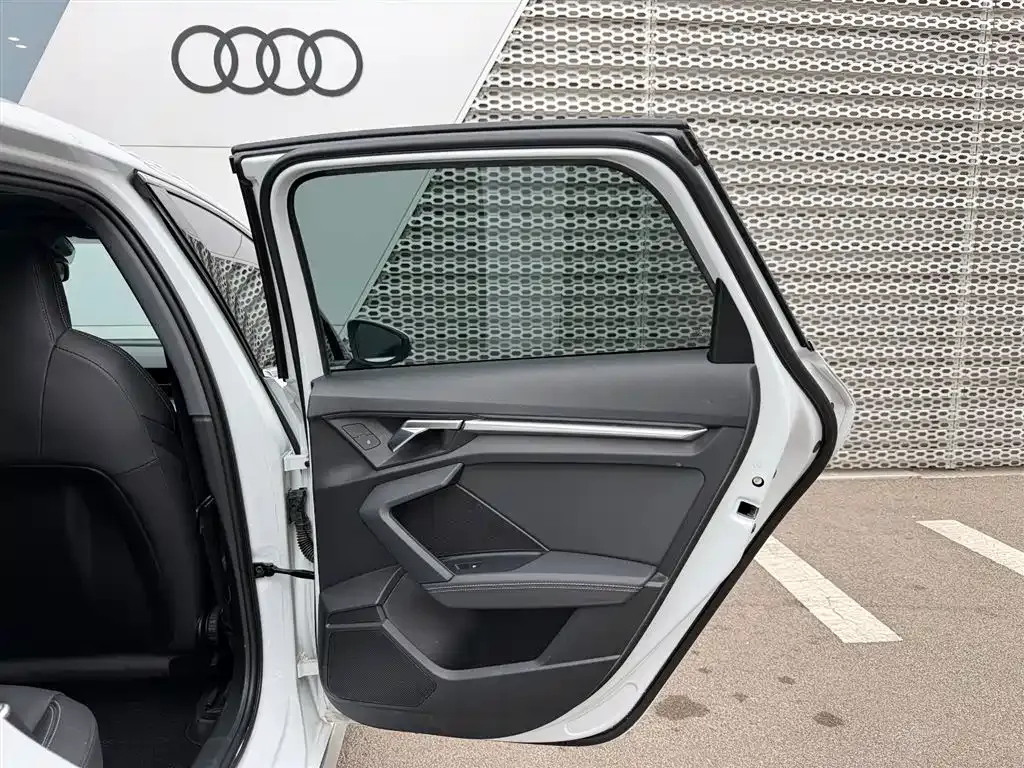 Audi A3 — фото 9